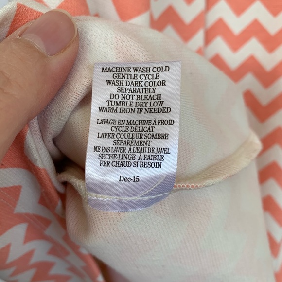 Altar’d State Chevron Dress - Coral/Cream -size L - Picture 6 of 6